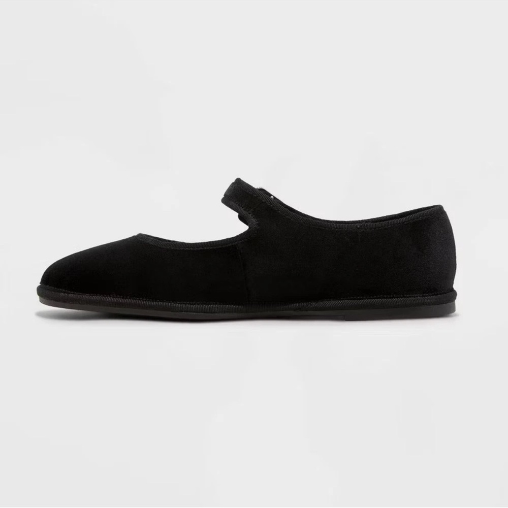 Women's Halston Mary Jane Ballet Flats with Memory Foam Insole -Universal Thread - Picture 2 of 4